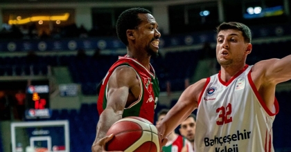 P. KARŞIYAKA DURDURULAMIYOR