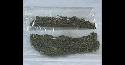 UYUŞTURUCU MADDE ETKİSİNDE ARAÇ KULLANIRKEN YAKALANDI