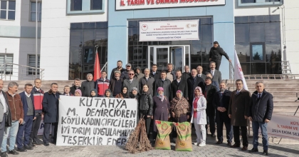 ÇİFTÇİYE 330 MİLYON TL'LİK DESTEK