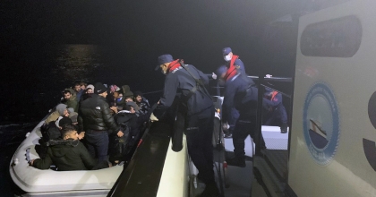 33 DÜZENSİZ GÖÇMEN YAKALANDI