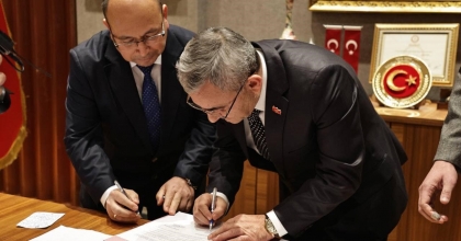 KÜTAHYA BELEDIYESI’NDE EK PROTOKOL SEVİNCİ