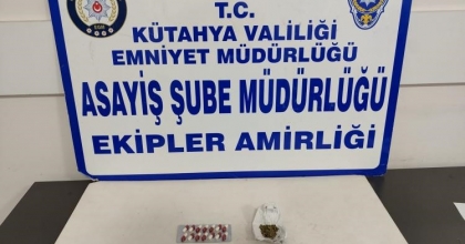 ŞÜPHELİ ŞAHISLARDA UYUŞTURUCU BULUNDU