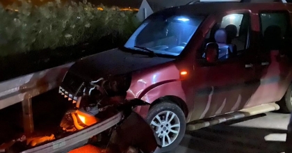 MİLAS SÖKE YOLUNDA KAZA: 1 YARALI