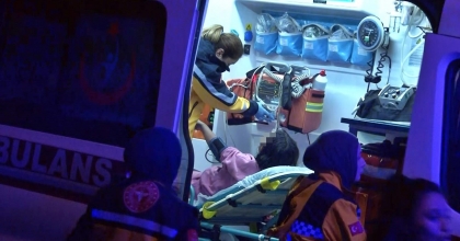 YANAN DAİREDEKİ 3 ÇOCUĞU KOMUŞLAR KURTARDI