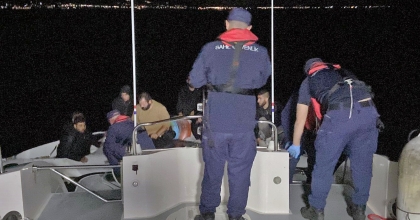 20 DÜZENSİZ GÖÇMEN YAKALANDI