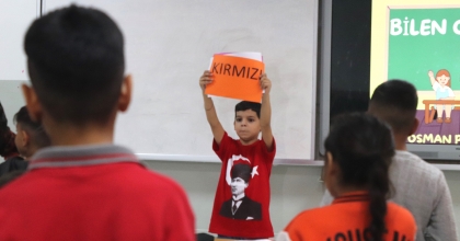  'DİLİMİZİN ZENGİNLİKLERİ' PROJESİ İZMİR'DE HAYAT BULDU