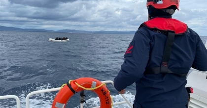 42 DÜZENSİZ GÖÇMEN YAKALANDI