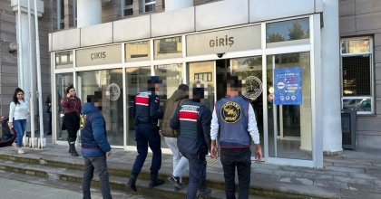 CİNAYET ZANLISINI JASAT EKİPLERİ YAKALADI