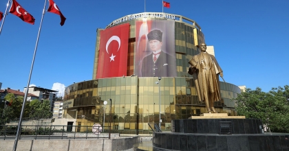 AYDIN BÜYÜKŞEHİR BELEDİYESİ YENİ YIL ETKİNLİKLERİNİ İPTAL ETTİ