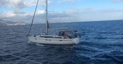 BODRUM'DA 84 DÜZENSİZ GÖÇMEN YAKALANDI