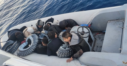 BODRUM'DA 89 DÜZENSİZ GÖÇMEN YAKALANDI: 1 GÖZALTI