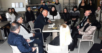 BULDAN’DA OKULLARA KİTAPLIK DESTEĞİ