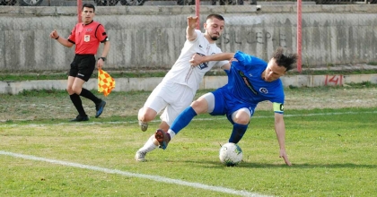 ÇAL'DA PUANLAR PAYLAŞILDI 