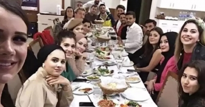 DİLAN POLAT'IN ESKİ ORTAĞI NEZ DEMİR 'ŞAMPİYONLAR LİGİ' FOTOĞRAFINI ANLATTI