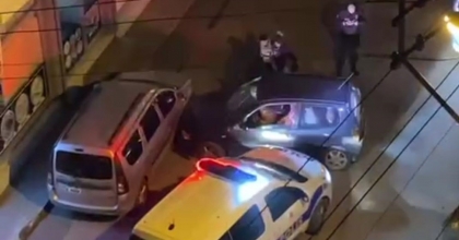 İZMİR’DE NEFES KESEN KOVALAMACADA ZEHİR TACİRLERİ KISKIVRAK YAKALANDI
