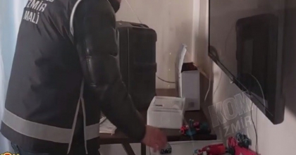 İZMİR'DE VURGUN ÇETESİ ÇÖKERTİLDİ