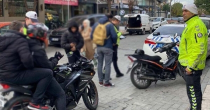 KURALLARA UYMAYAN SÜRÜCÜLERE 194 BİN TL CEZA