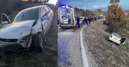 MANİSA'DA İKİ OTOMOBİLİN KARIŞTIĞI KAZADA 1'İ ÇOCUK 8 KİŞİ YARALANDI