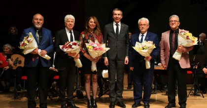 ŞAİRLERİN ŞİİRLERİ ŞARKIYA DÖNÜŞTÜ