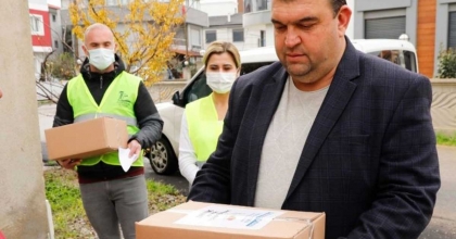 SEFERİHİSAR'DA “HALK KART” DESTEĞİ AYLIK BİN TL’YE YÜKSELTİLDİ