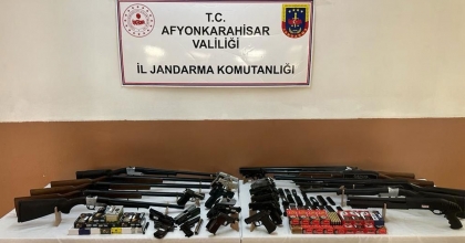 SİLAH KAÇAKÇILARINA YÖNELİK OPERASYON: 5 GÖZALTI