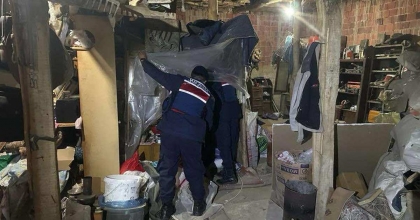 UYUŞTURUCU OPERASYONUNDA 5 KİŞİ GÖZALTINA ALINDI  