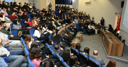 PAÜ’DE TÜRK DÜNYASININ ORTAK ALFABESİ KONUŞULDU