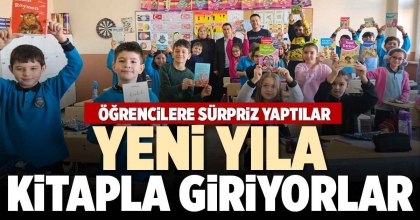 YENİ YILA KİTAPLA GİRİYORLAR