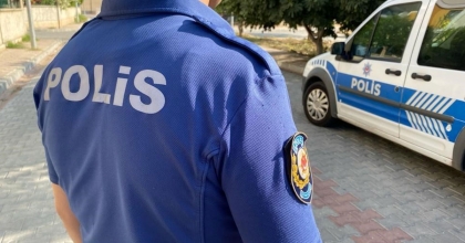 HAKKINDA 33 YIL HAPİS CEZASI BULUNAN ŞAHIS POLİS EKİPLERİNE TAKILDI