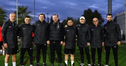 SERGEN YALÇIN ANTALYASPOR'LA İLK ANTRENMANINA ÇIKTI