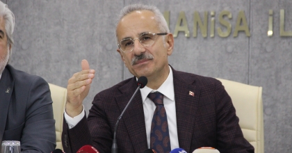 BAKAN URALOĞLU: HİZMETLERİN KALİTESİ VE HIZI ARTACAK