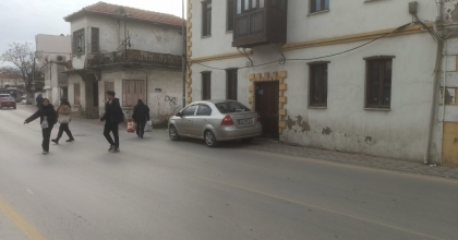 MOTOSİKLET KAZASINDA 4 YAŞINDAKİ ÇOCUK YARALANDI