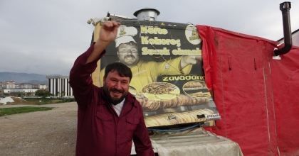 TÜRKİYE'NİN YÜZÜNÜ GÜLDÜRMÜŞTÜ, MUHTAR ADAYI OLDU