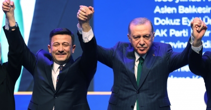 AK PARTİ İZMİR'DE 'HAMZA DAĞ' DEDİ