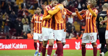 GALATASARAY TUR BİLETİNİ 4 GOLLE ALDI 