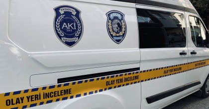 ARAZİ KAVGASINDA YEĞENİNİ BIÇAKLA ÖLDÜRDÜ