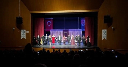 ALATURKA MÜZİKALİ KUŞADASI'NA GELİYOR
