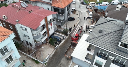 ASPİRATÖRDEN ÇIKAN YANGIN BÜYÜMEDEN SÖNDÜRÜLDÜ