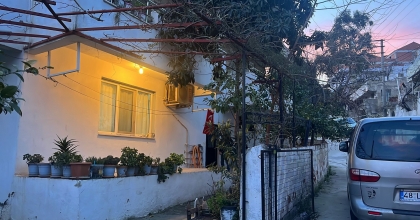 BAŞINDAN VURULMUŞ HALDE BULUNDU