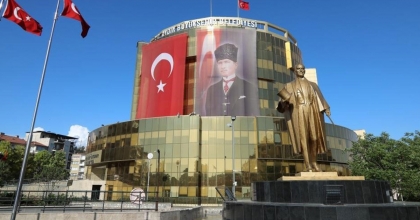 AYDIN BÜYÜKŞEHİR’DE EN DÜŞÜK ÜCRET 23 BİN 400 LİRA OLDU