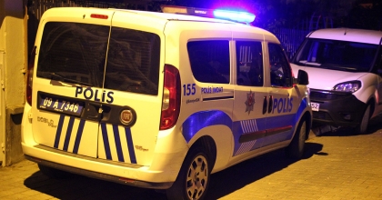 ÇEŞİTLİ SUÇLARDAN ARANAN ŞÜPHELİ KUŞADASI'NDA YAKALANDI