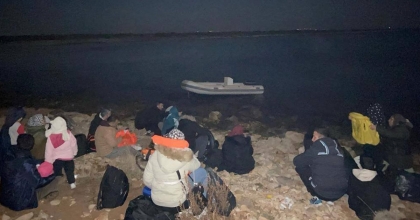 DİDİM'DE 39 DÜZENSİZ GÖÇMEN VE 4 ORGANİZATÖR YAKALANDI