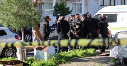 EŞİNİ YARALADI, ÇOCUĞUNU VE KAYINVALİDESİNİ ÖLDÜRÜP İNTİHAR ETTİ