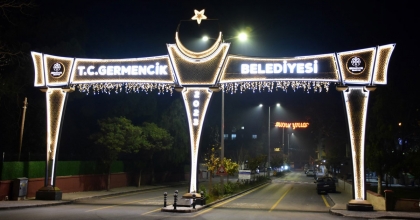 GERMENCİK BELEDİYESİ, İLÇENİN ÇEHRESİNİ DEĞİŞTİRİYOR