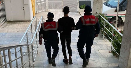 JANDARMADAN KAÇAMADILAR  