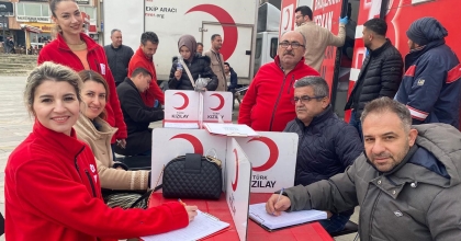 KAN BAĞIŞI KAMPANYASINA KADINLAR ÖNCÜLÜK ETTİ
