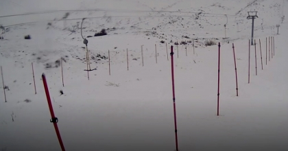 KAYAK MERKEZİNDE KAR KALINLIĞI ARTTI