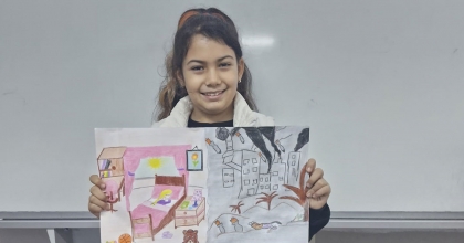 ÖDÜLÜNÜ GAZZEDEKİ ÇOCUKLARA BAĞIŞLADI