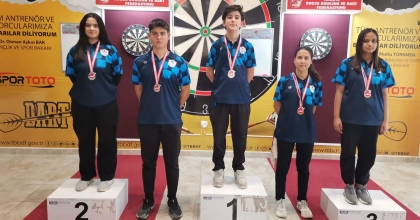 PAMUKKALELİ DARTÇILARDAN 18 MADALYA