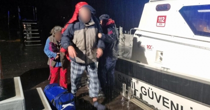 ŞÖVALYE ADASINDA YARALANAN VATANDAŞ İÇİN TIBBİ TAHLİYE  